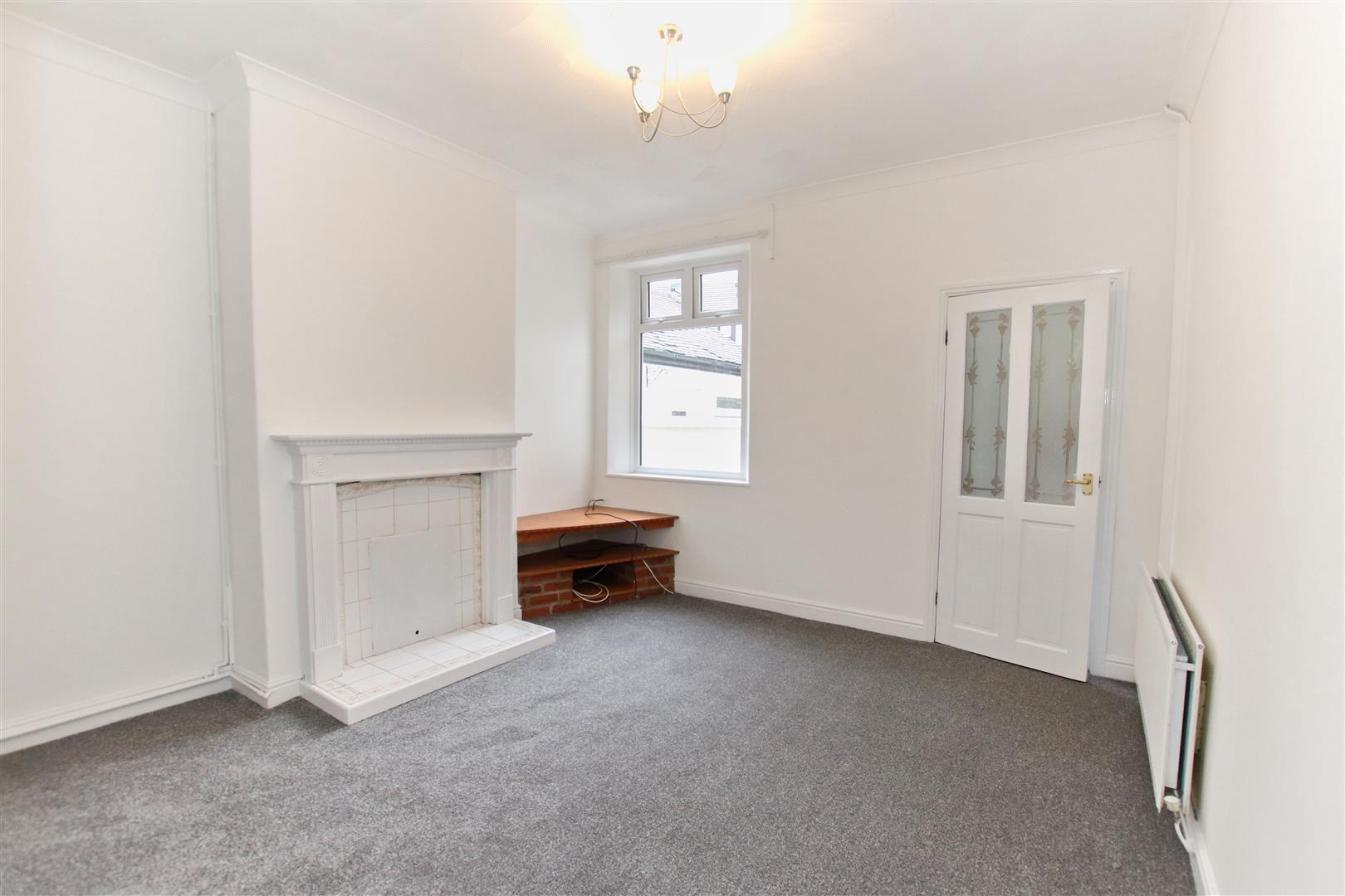 Latest Properties Bob Gutteridge Estate Agents and Valuers